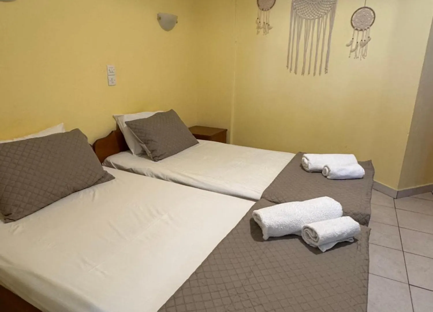 Apartment Despoina Meletiadou Nea Roda